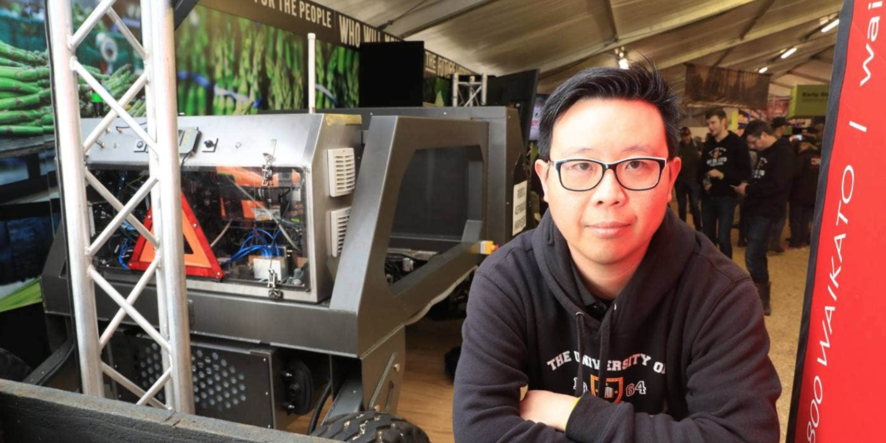 Dr Shen Hin Lim